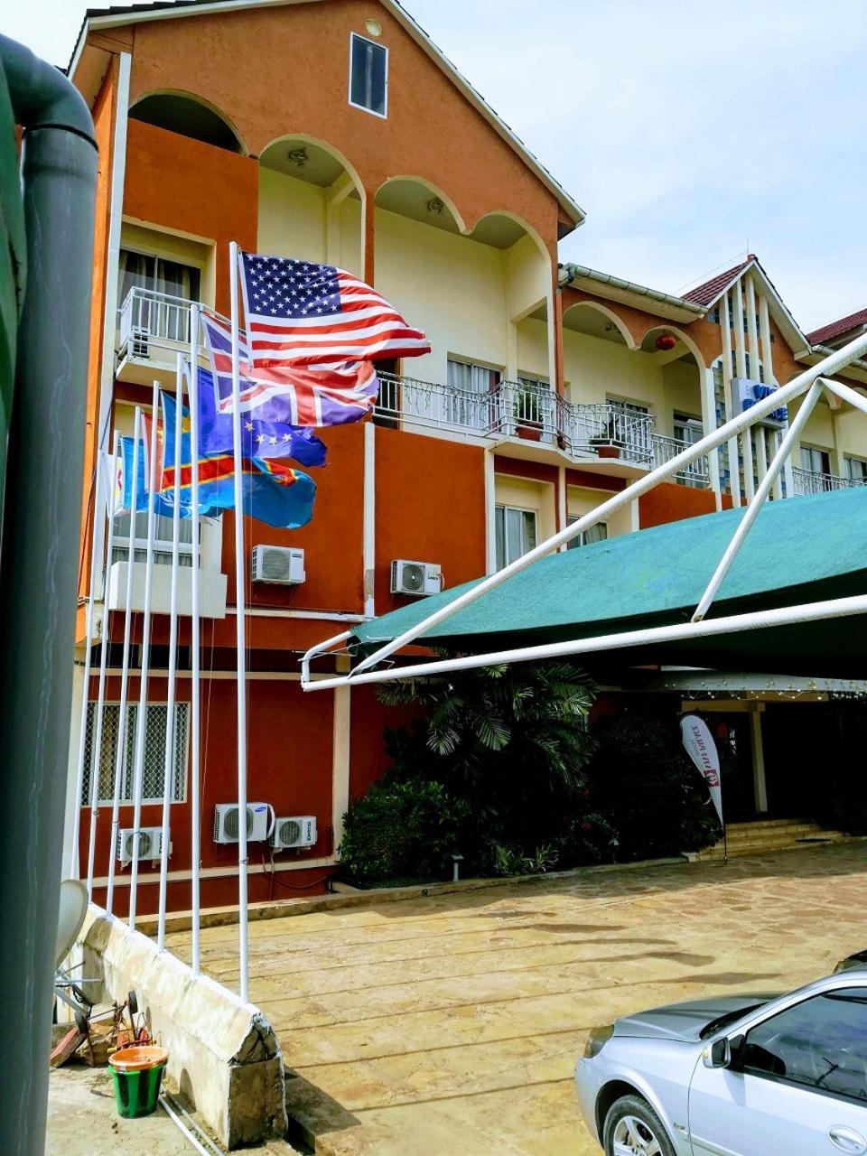 Hotel Vivi Palace Matadi Exterior foto