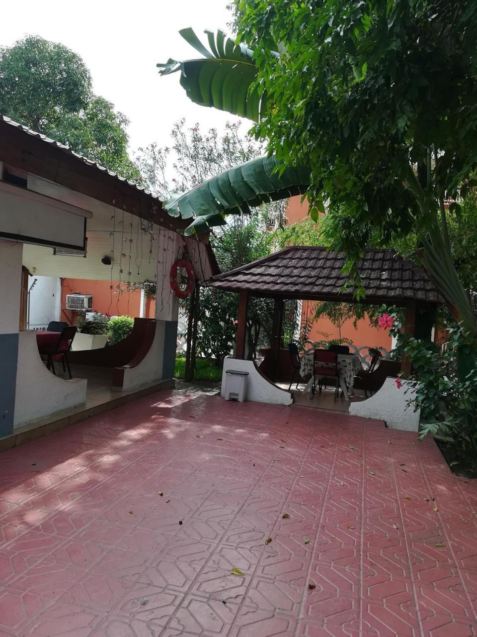 Hotel Vivi Palace Matadi Exterior foto
